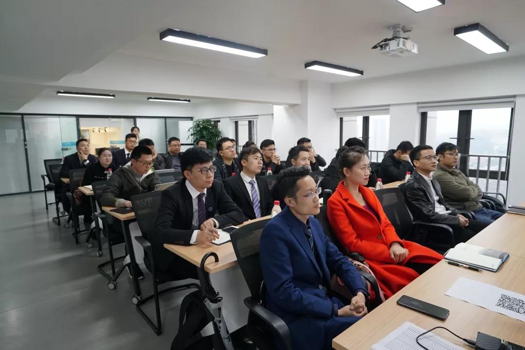 1557111610608813.jpg 1557111610608813.jpg